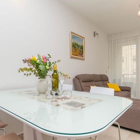 Apartment Ivanka Omiš Exterior foto