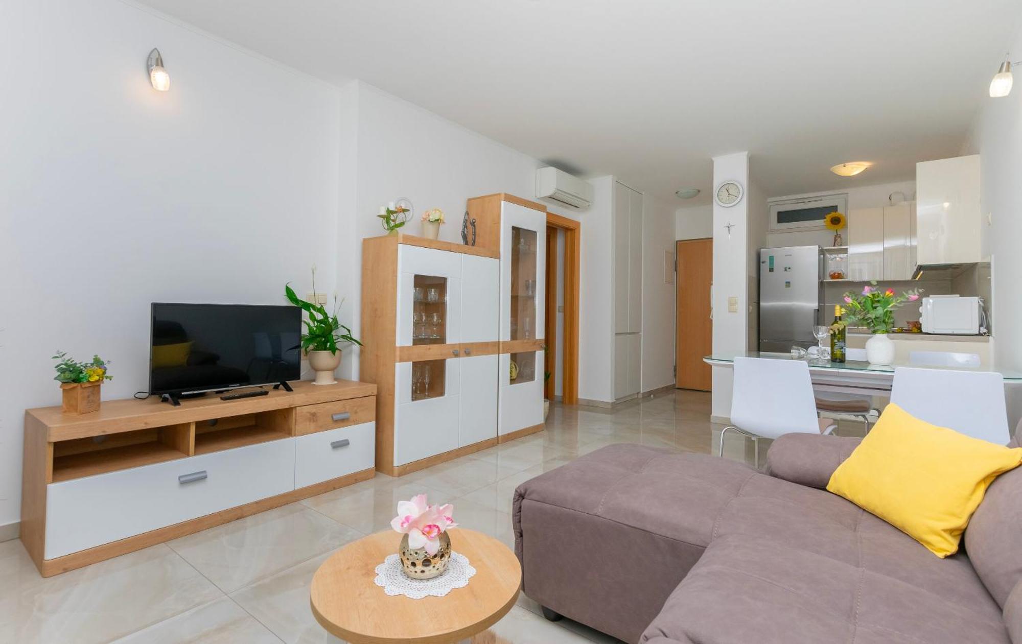 Apartment Ivanka Omiš Exterior foto
