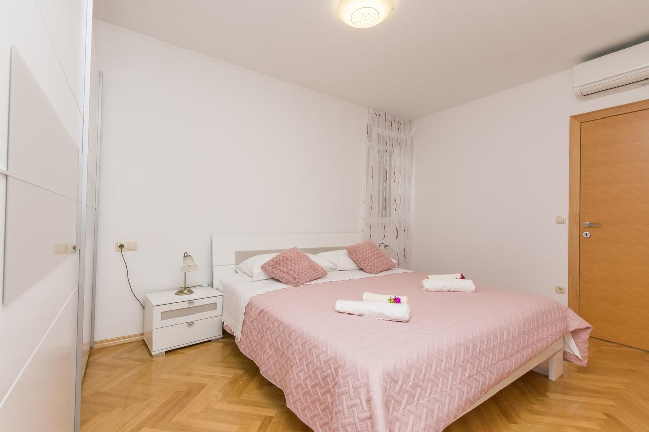 Apartment Ivanka Omiš Exterior foto