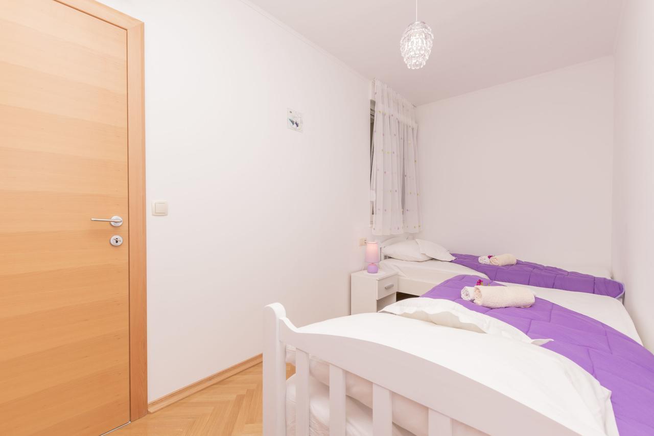 Apartment Ivanka Omiš Exterior foto